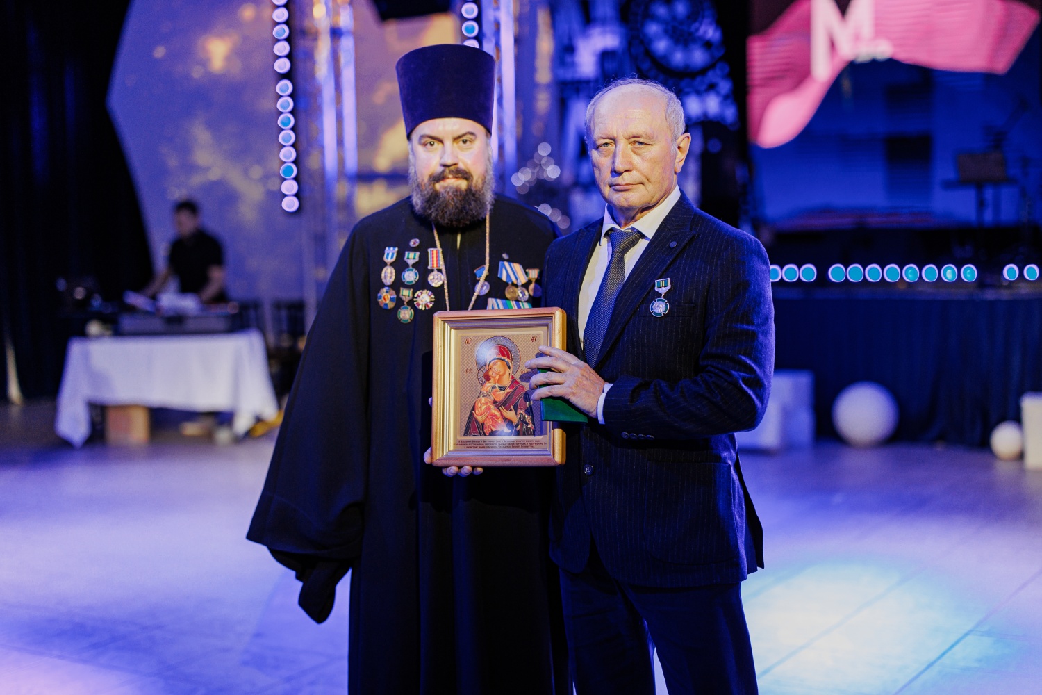  ГК Монострой получила медаль от Владимирской Епархии